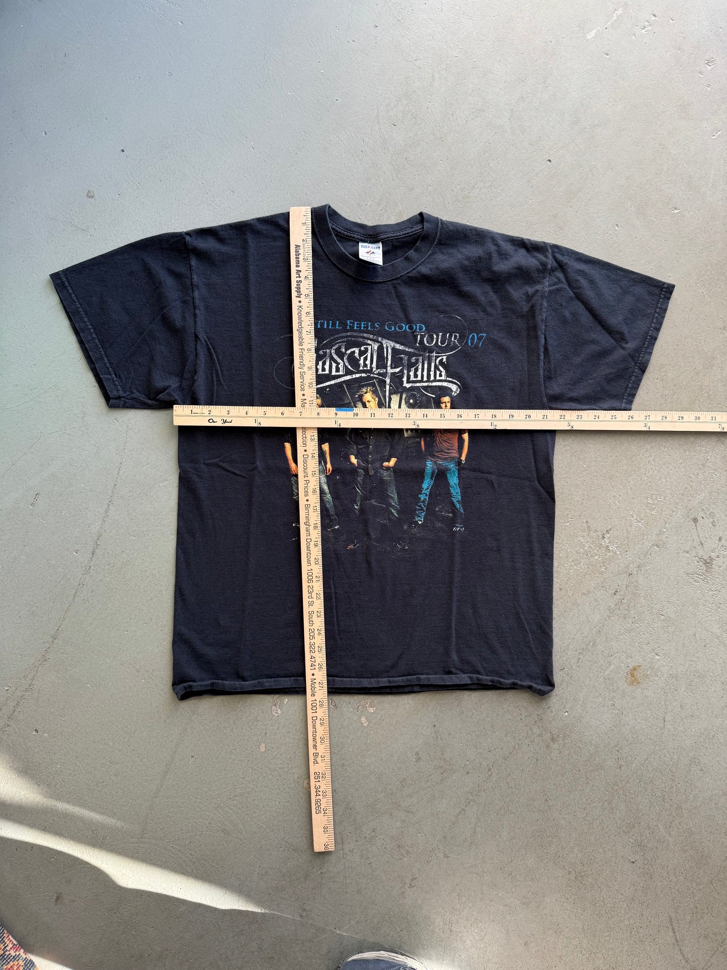 '07 Rascal Flatts Tour Tee - Large