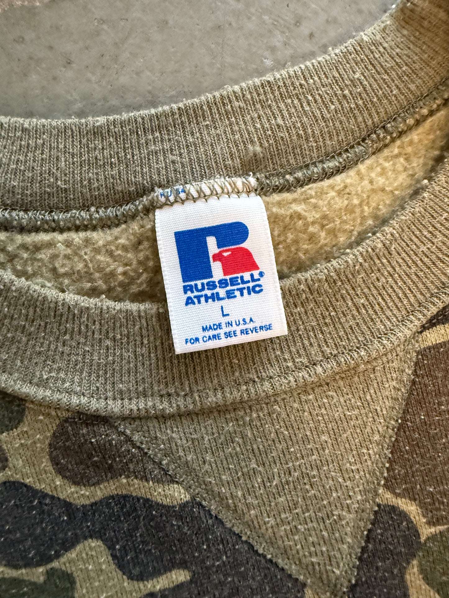Vintage Camo Russell Sweatshirt - Large