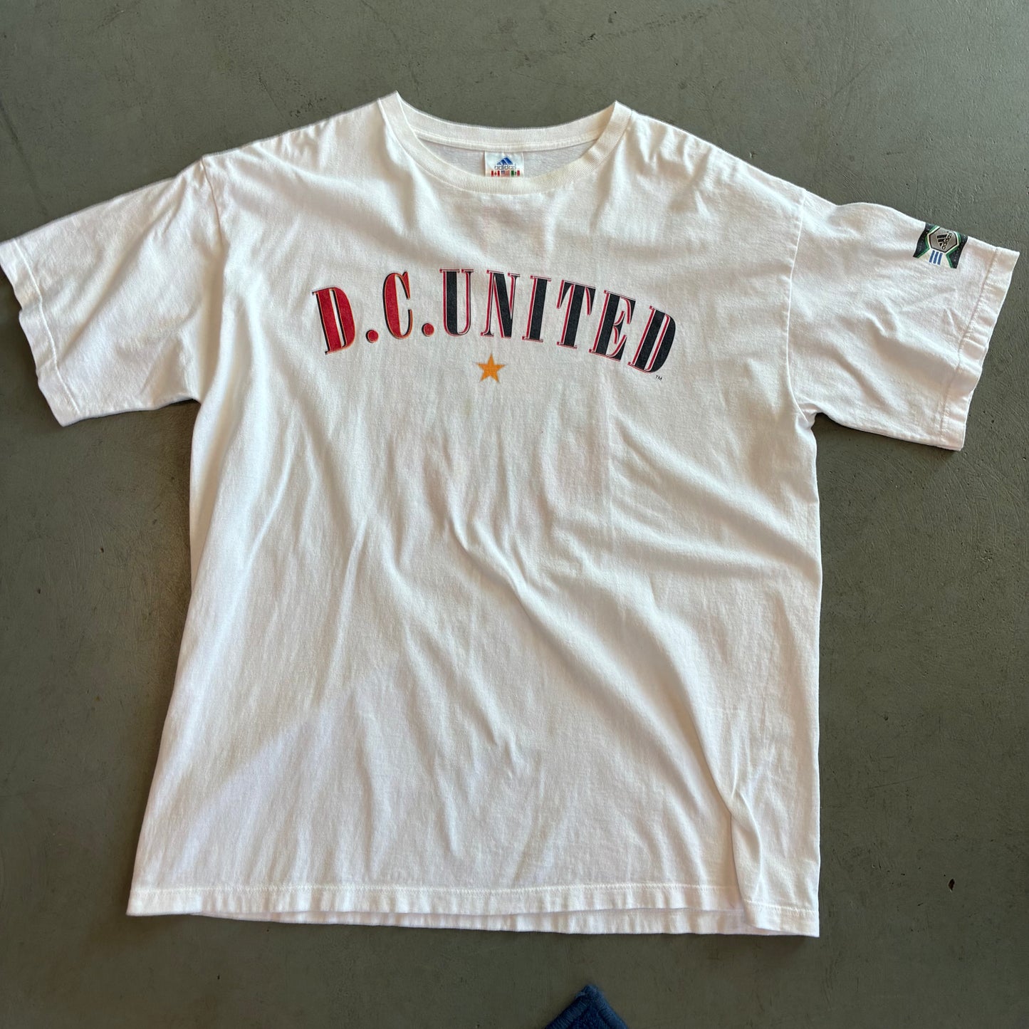 Vintage Adidas DC United Soccer T-shirt - XL