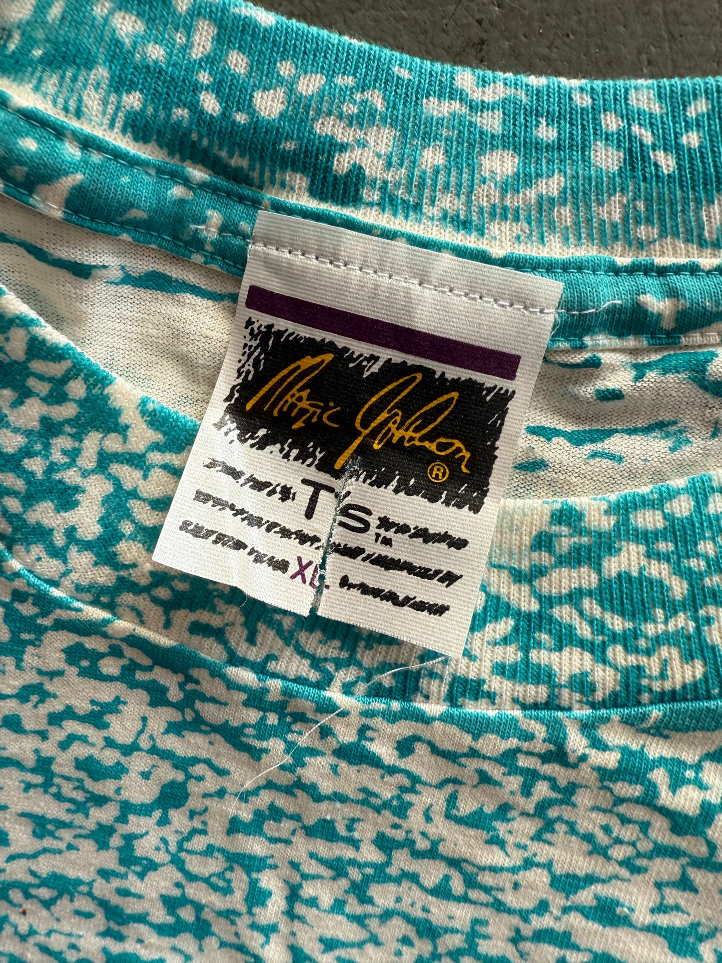 NOS Micheal Jordan Magic Johnson Tee's AOP - XL