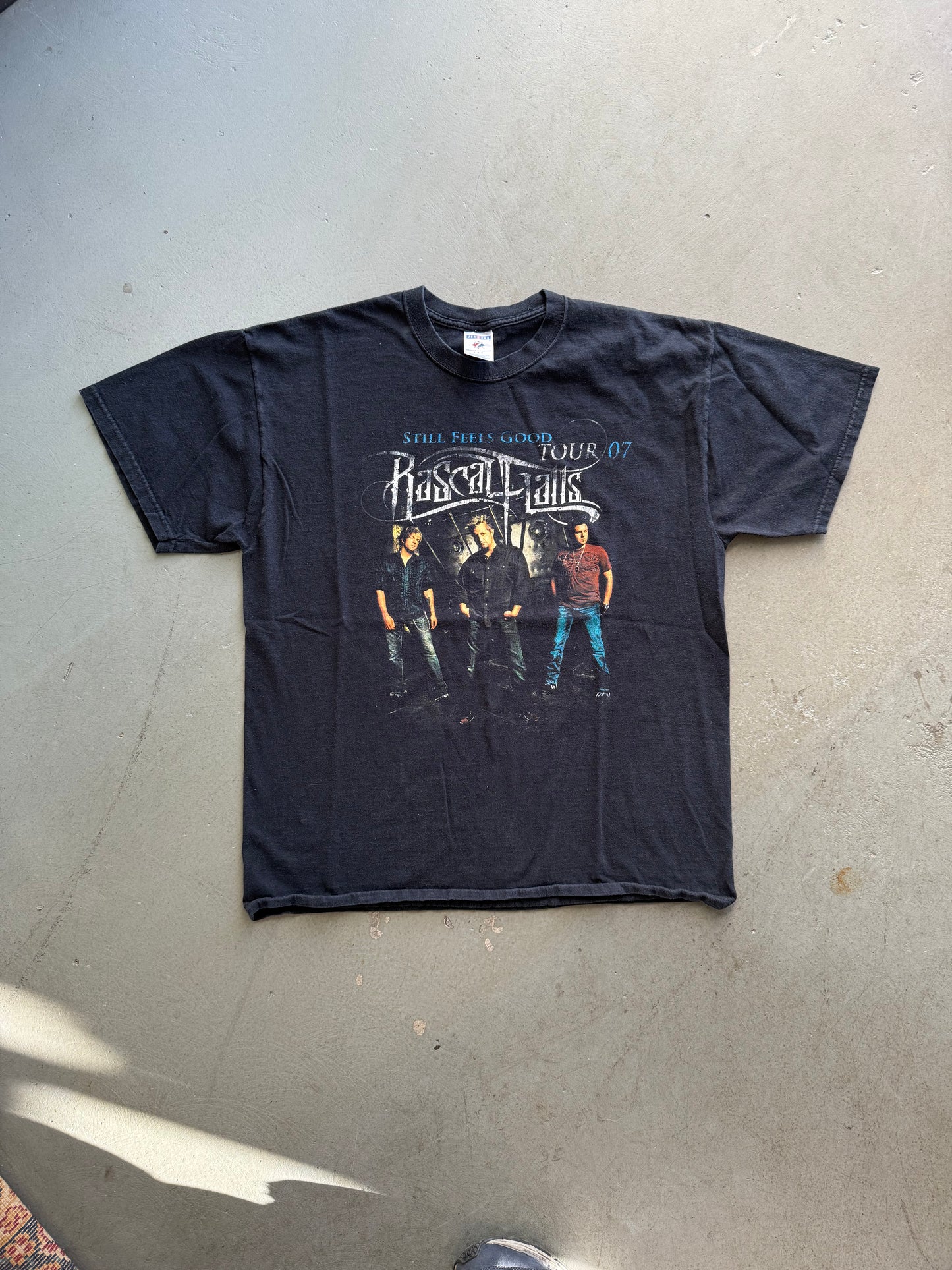 '07 Rascal Flatts Tour Tee - Large