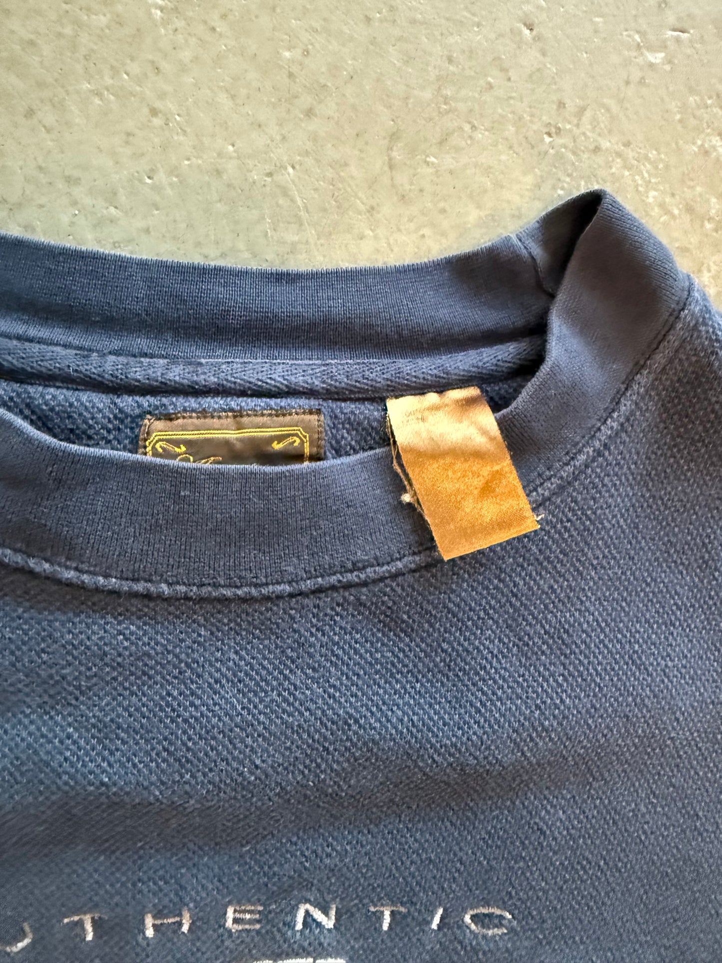 Vintage American Wildlife Crewneck Sweatshirt - Measured