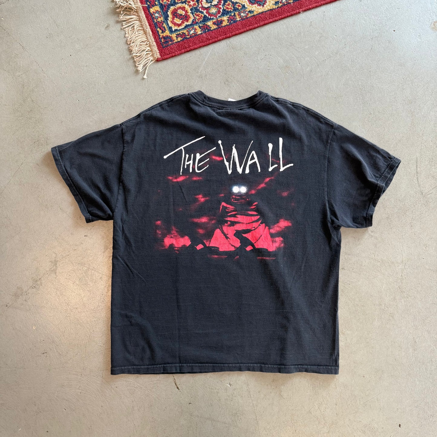 Vintage Pink Floyd The Wall T-shirt - XL